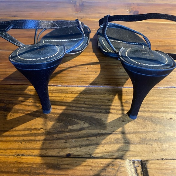 Ralph Lauren Black Suede/Leather Heels - Picture 9 of 10